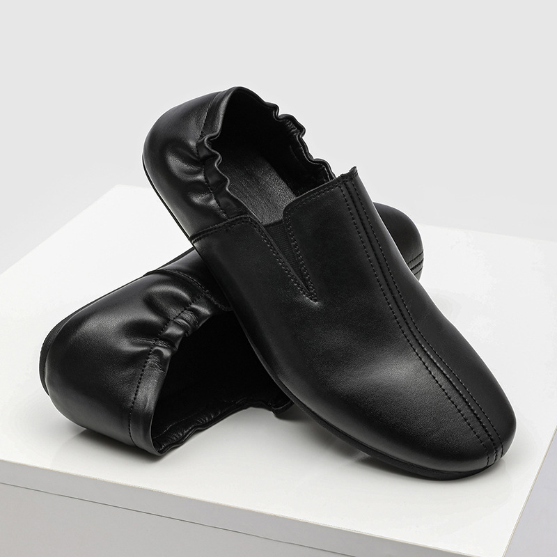 Brand Men Casual Shoes Slip On - Leatherwork Designs ulasan dan harga